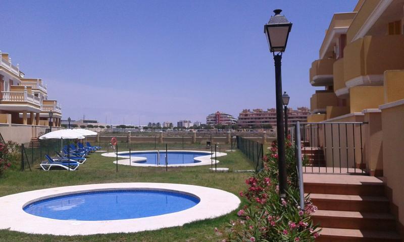 Apartamentos Playamar Рокетас-де-Мар Экстерьер фото