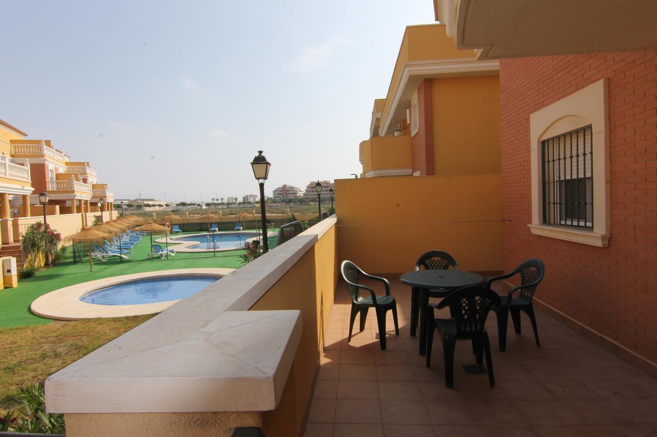 Apartamentos Playamar Рокетас-де-Мар Экстерьер фото